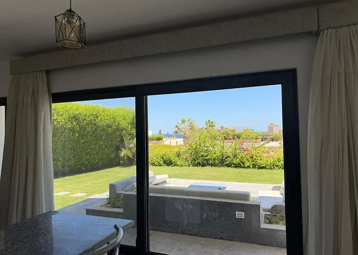 Luxury 3br Sea View Reeftown Soma Bay * Hurghada
