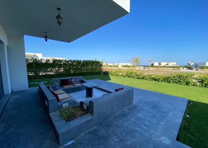 Ferienhaus Luxury 3br Sea View Reeftown Soma Bay *